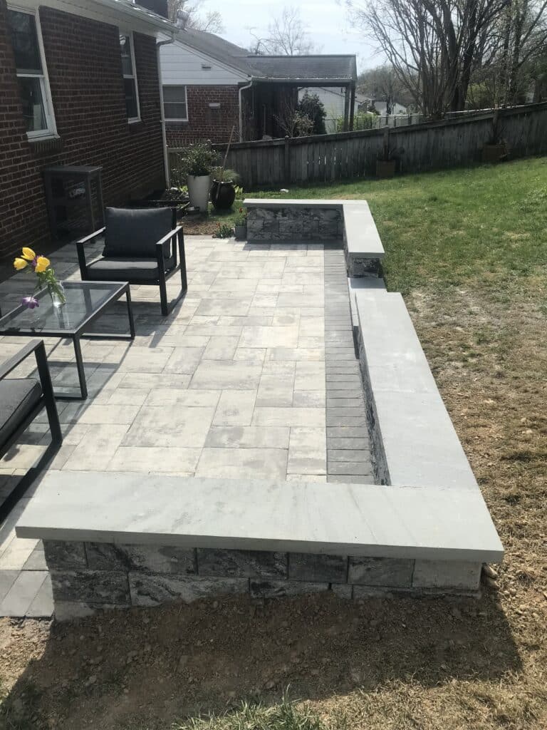 Patio with raised walls and entertaining area