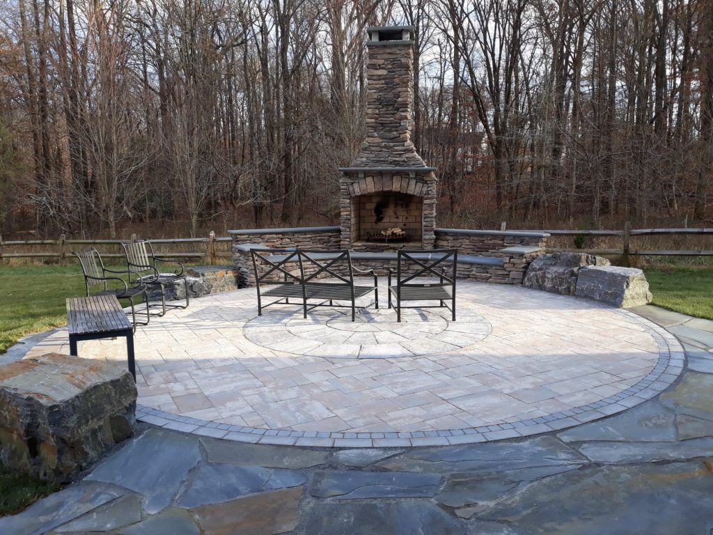 patio - Evergreen Fence & Deck