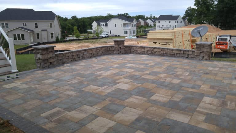 Patio - Evergreen Fence & Deck