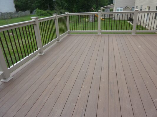 Decks - Evergreen Fence & Deck