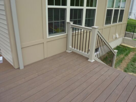 Decks - Evergreen Fence & Deck