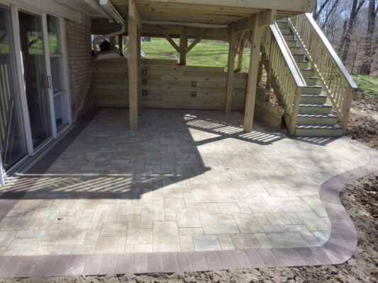 patio - Evergreen Fence & Deck