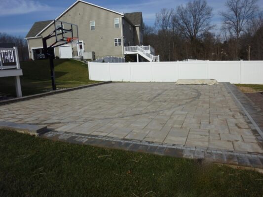 patio - Evergreen Fence & Deck