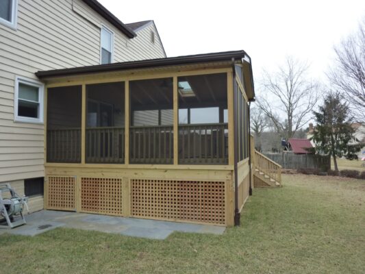 porch - Evergreen Fence & Deck