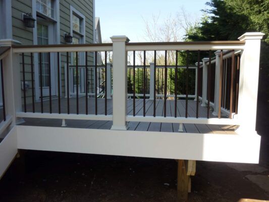 Decks - Evergreen Fence & Deck