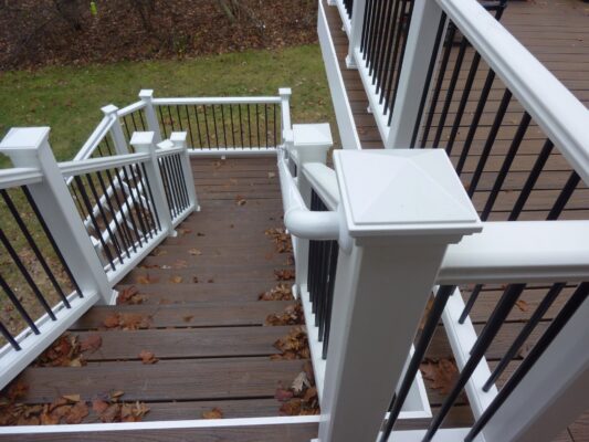 Decks - Evergreen Fence & Deck