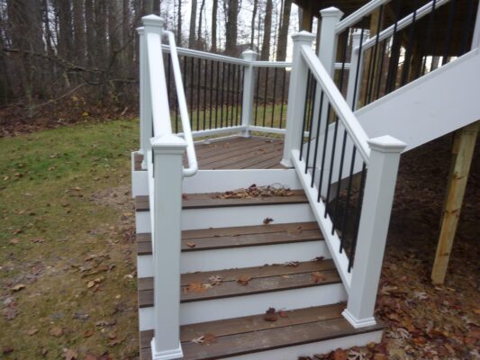 Decks - Evergreen Fence & Deck