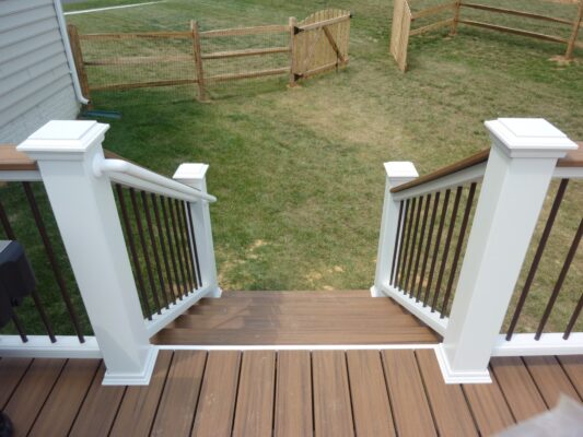 Decks - Evergreen Fence & Deck
