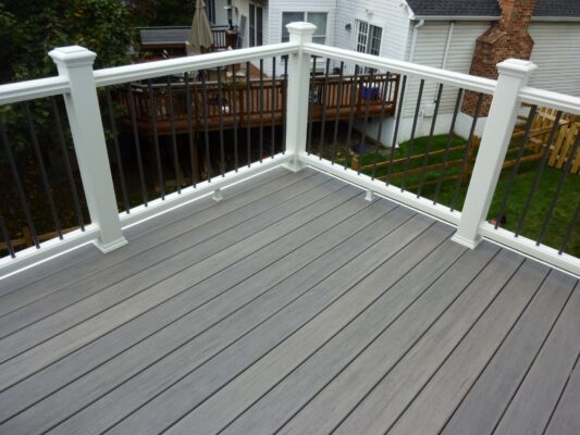 Decks - Evergreen Fence & Deck