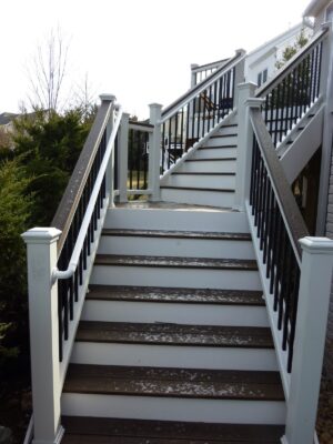 Decks - Evergreen Fence & Deck