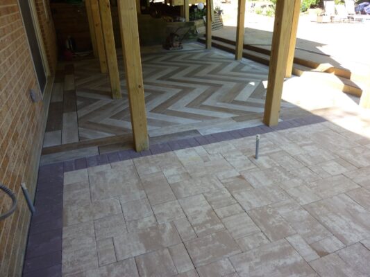 Patio - Evergreen Fence & Deck
