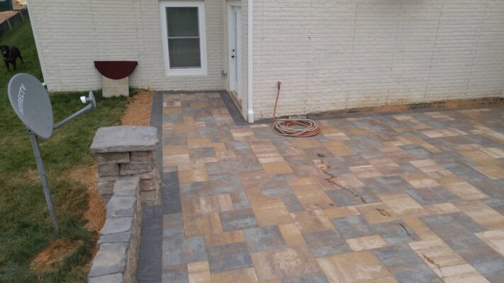 Patio - Evergreen Fence & Deck