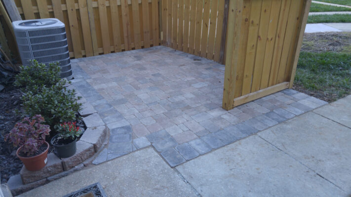 Patio - Evergreen Fence & Deck