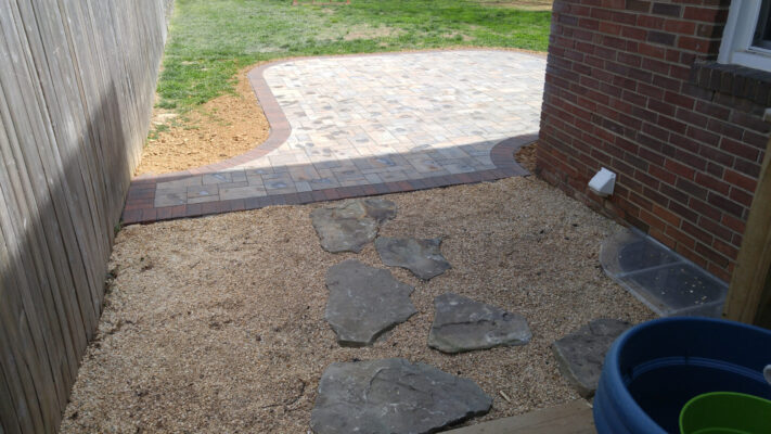 Patio - Evergreen Fence & Deck